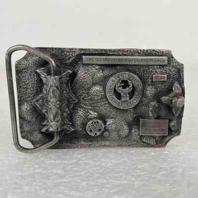 View of Buckle, Back