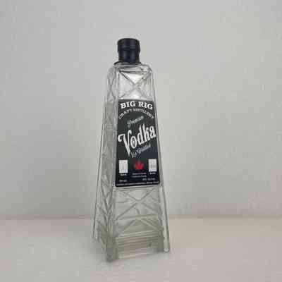 [Bottle] Big Rig Craft Distillery, Vodka, 16x Distilled, Glass