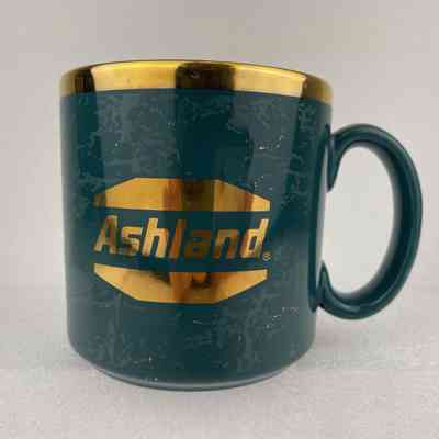View of Mug, Front