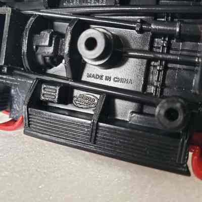 Maker's Mark, left underside