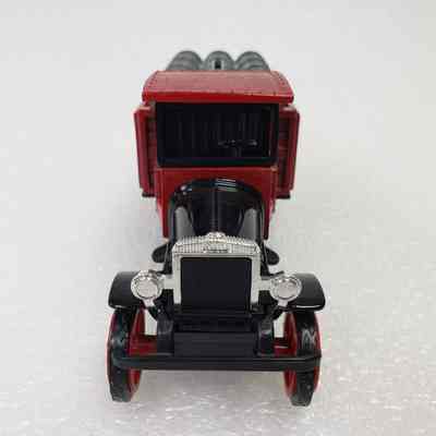 Front view, top-angle