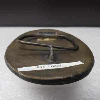 [Belt Buckle] CANMAR, Maple Leaf, Antique-Bronze - Hook: View of the hook.