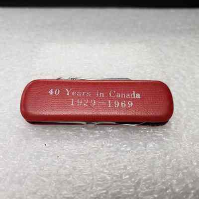 [Pocket Knife] Halliburton Services Ltd., Red - Back: View of back