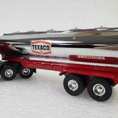 Side view, right-side, tanker