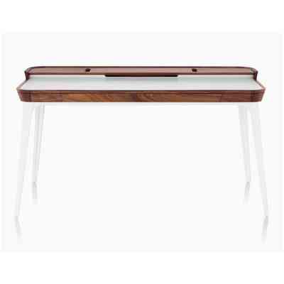 Airia desk