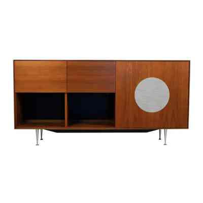Thin edge media cabinet