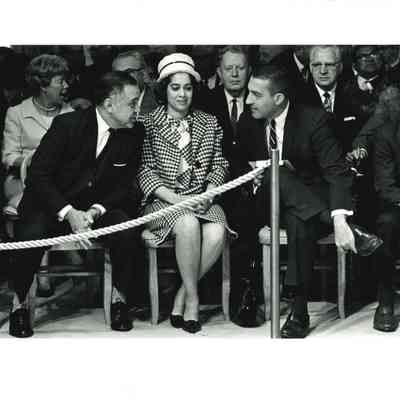 Robert and Cleota Bennett at a show