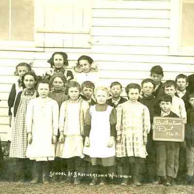 Brothertown Dist No.2 school photo