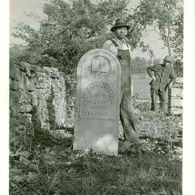 Hermann Niles and Arthur Potter by Patience Seketter's Headstone