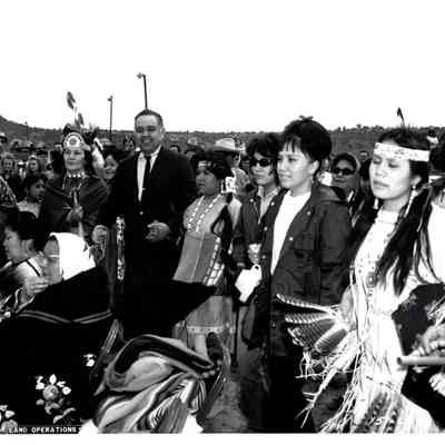 Robert Bennett dancing intertribal