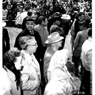 Robert Bennett in crowd