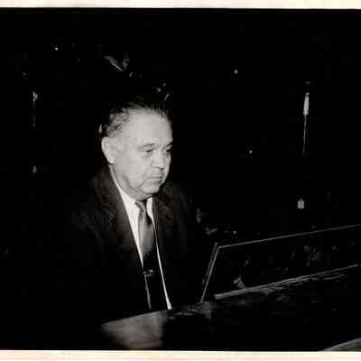 Robert Bennett playing piano