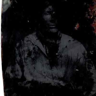"E.M. Dick, Grace, Loth, Mabel, Phillip" #73, O.E. Heller, A