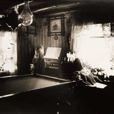May Soeby at Organ