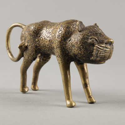 Market Figure: Leopard with Whiskers