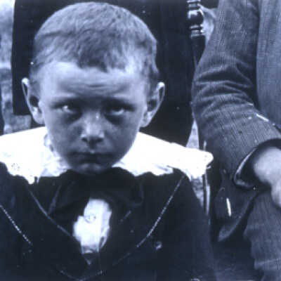 Son of Ingebert Draxton
