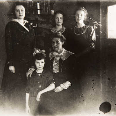 Metelmann Women