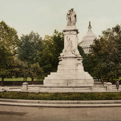 Washington D.C., Naval Monument