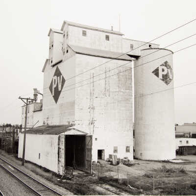 Peavey Elevator (Northern Pacific Line), Mpls.