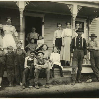 The Families of Dahl's Brothers