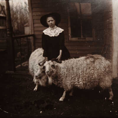 May Soeby