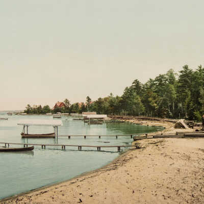 The Beach, Harbor Point