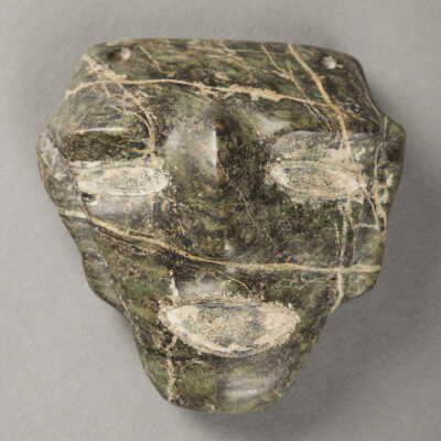 Pendant Mask