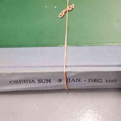 Book of Orinda Sun Newspapers 1957: This book contains all editions of the Orinda Sun published in 1957.