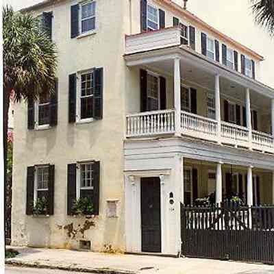 134 Church Street (Huguenot Church Rectory)