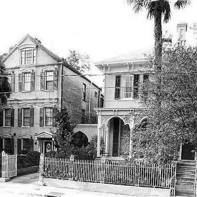 65 Rutledge Avenue / 67 Rutledge Avenue (Col. James Henry Taylor Houses I & II)