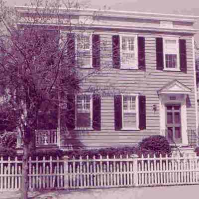 106 Beaufain Street (Carrie Steinmeyer House)