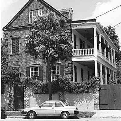 14 Elizabeth Street (Sarah Rutledge Hort House)