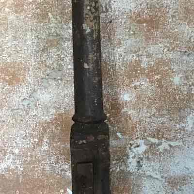 Newel Post