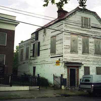 17 Morris Street