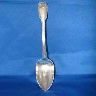 Spoon, Serving