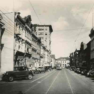 Looking East on Broad Street