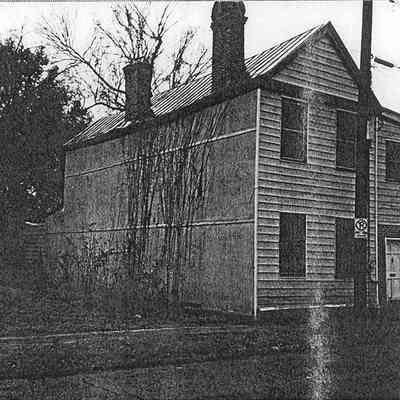 87 Morris Street