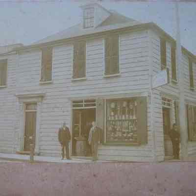John F. Meyer Grocer (16 Atlantic Street)