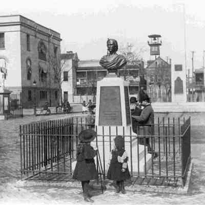 Timrod Monument, Washington Square