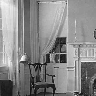 Brewton-Sawter House, Double-Hung Window with Doors West Wall, Second Floor Drawing Room [77 Church Street]