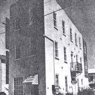 252 Meeting Street (John Whiting Building)
