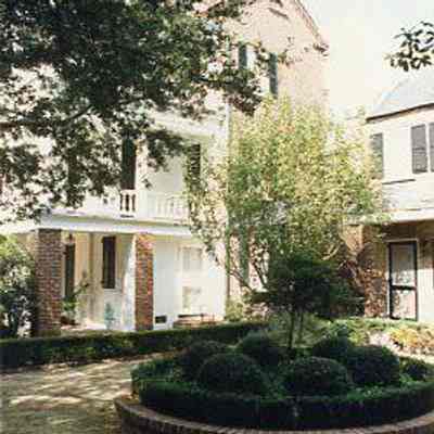 72 Anson Street (Kohne-Leslie House)