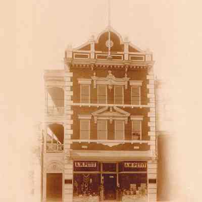 549 King Street (A.W. Petit Building)