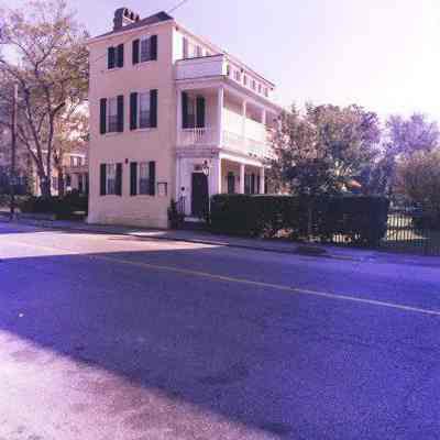 49 South Battery (Col. James English House)
