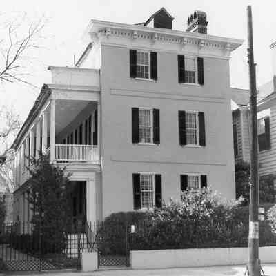Old St. Michael's Rectory (39 Meeting Street))