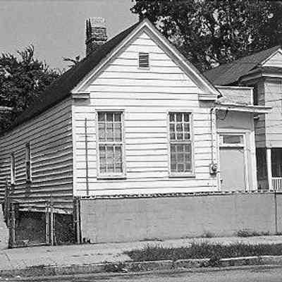 288 Ashley Avenue