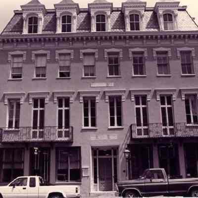 60-64 Broad Street (Confederate Home)