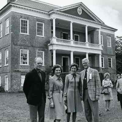 Frances Edmunds, President and Mrs. Gerald Ford, and Senator Ernest (Fritz) Hollings at Drayton Hall