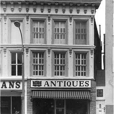 244 King Street