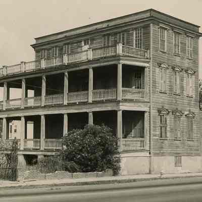 1 Reid Street (John F. Riley House)